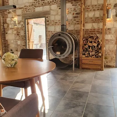 Manoir De Fermont Bed and breakfast *