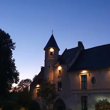 Manoir De Fermont Bed and breakfast